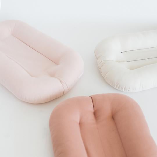 Snuggle Me Organic Bare Infant Lounger - Gumdrop