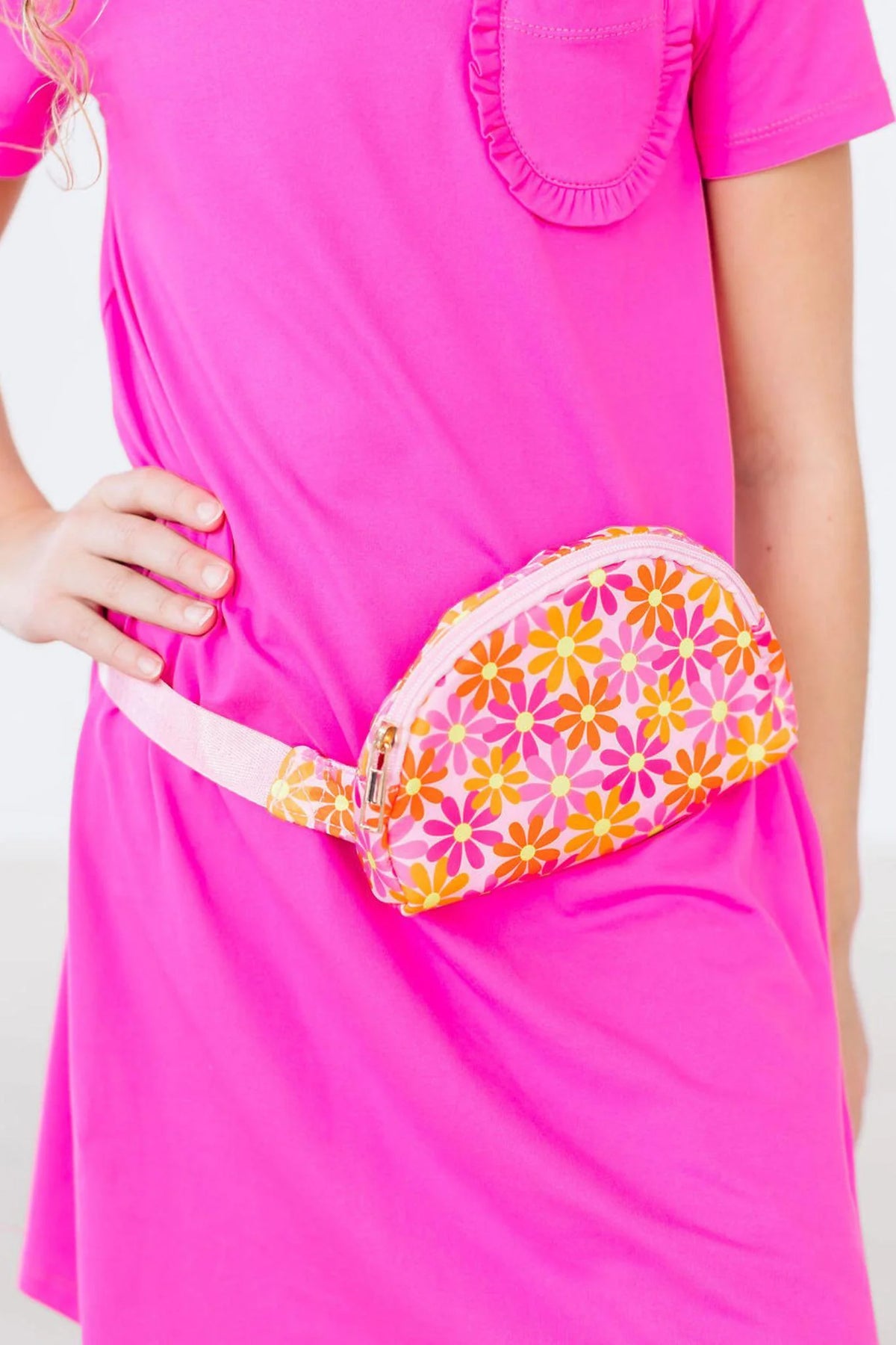 Mila & Rose Belt Bag- Retro Daisies