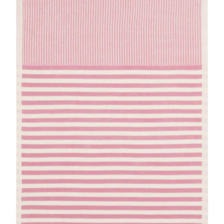 ChappyWrap Pink Ladies Mini Blanket