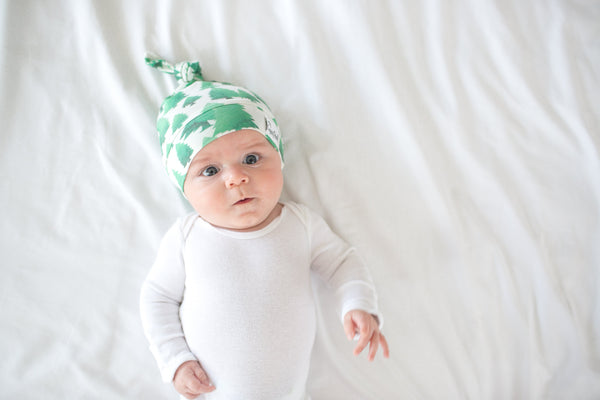 Copper Pearl Top Knot Hat - Forest